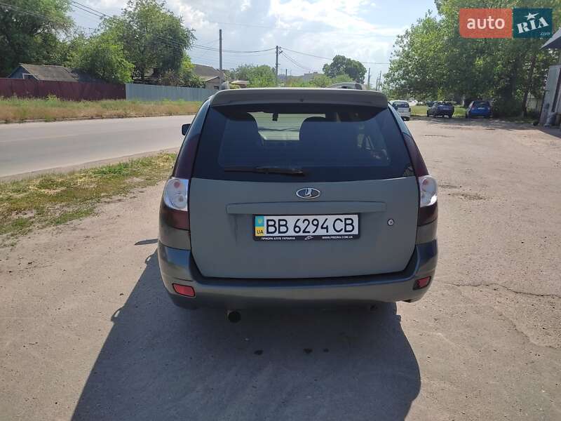 Универсал ВАЗ / Lada 2171 Priora 2011 в Полтаве