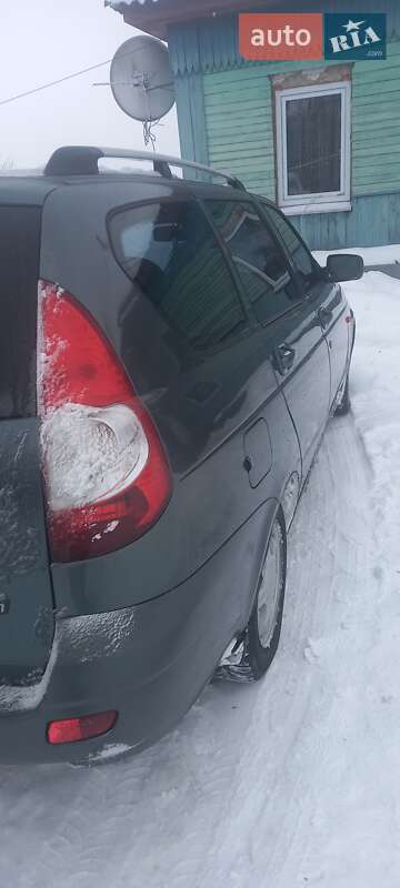 Универсал ВАЗ / Lada 2171 Priora 2009 в Борзне фото 3 Универсал ВАЗ / Lada 2171 Priora 2009 в Борзне