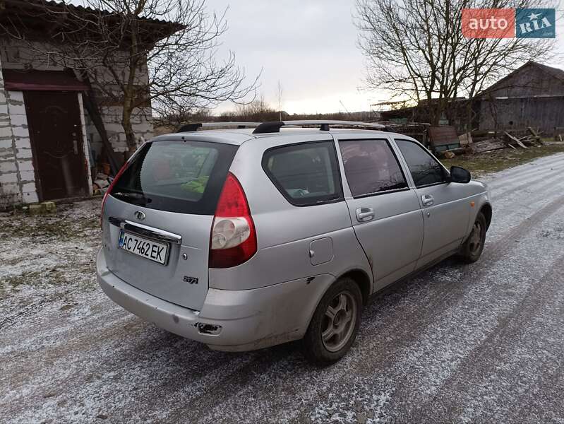 Универсал ВАЗ / Lada 2171 Priora 2011 в Маневичах