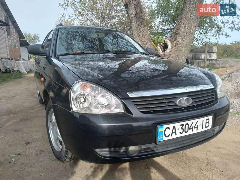 ВАЗ / Lada 2171 Priora 2010