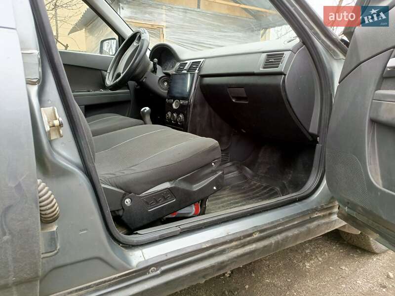 Универсал ВАЗ / Lada 2171 Priora 2011 в Подгородном