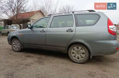 Универсал ВАЗ / Lada 2171 Priora 2011 в Подгородном