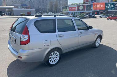 Универсал ВАЗ / Lada 2171 Priora 2011 в 