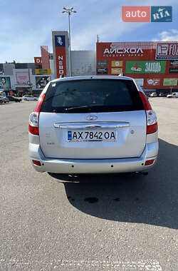 Универсал ВАЗ / Lada 2171 Priora 2011 в 