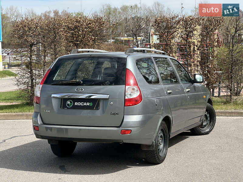 Универсал ВАЗ / Lada 2171 Priora 2012 в Киеве фото 20 Универсал ВАЗ / Lada 2171 Priora 2012 в Киеве