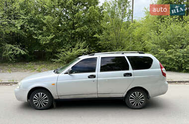 Универсал ВАЗ 2171 Priora 2010 в 