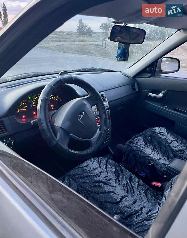 Универсал ВАЗ / Lada 2171 Priora 2012 в Николаеве