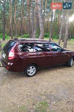 Универсал ВАЗ 2171 Priora 2011 в 