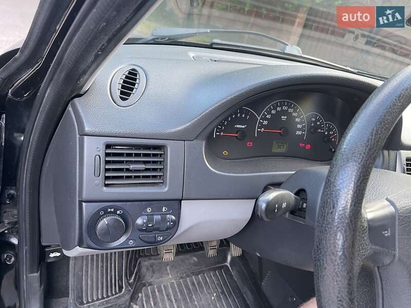 Универсал ВАЗ / Lada 2171 Priora 2012 в Ровно