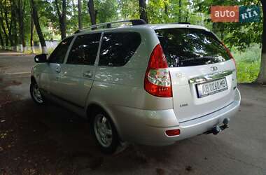 Універсал ВАЗ 2171 Priora 2011 в 