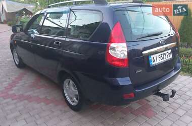 Универсал ВАЗ 2171 Priora 2011 в 