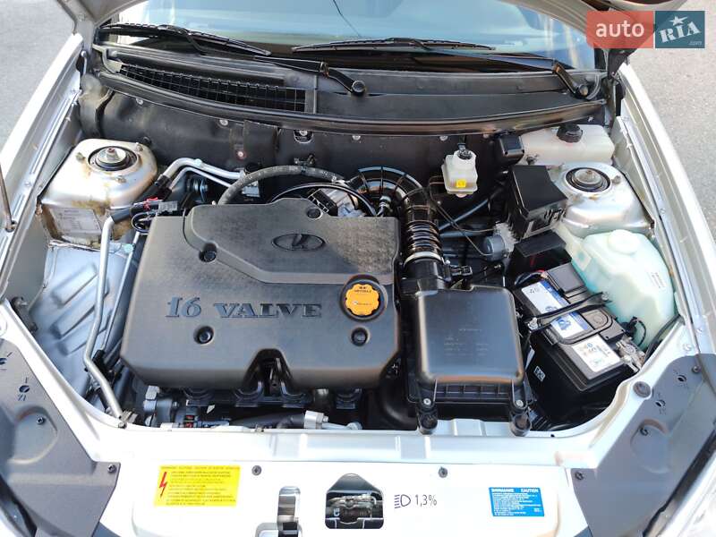 Универсал ВАЗ / Lada 2171 Priora 2013 в Белой Церкви