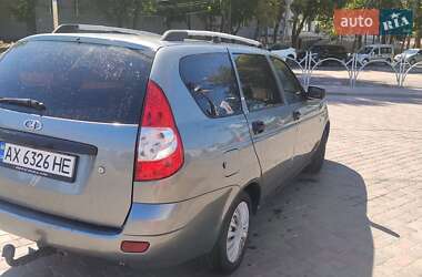 Универсал ВАЗ 2171 Priora 2011 в 