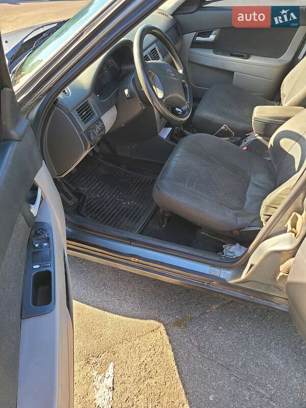 Универсал ВАЗ / Lada 2171 Priora 2011 в Киеве фото 2 Универсал ВАЗ / Lada 2171 Priora 2011 в Киеве