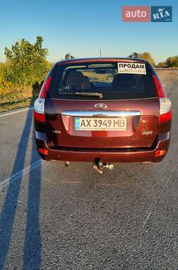 Універсал ВАЗ 2171 Priora 2011 в 