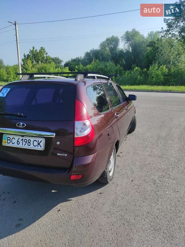 Универсал ВАЗ / Lada 2171 Priora 2011 в Львове фото 6 Универсал ВАЗ / Lada 2171 Priora 2011 в Львове