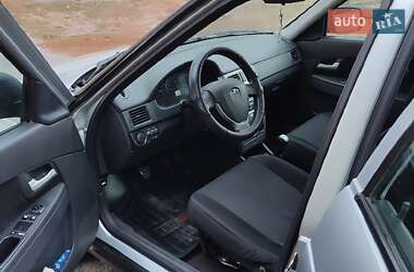 Универсал ВАЗ 2171 Priora 2012 в 