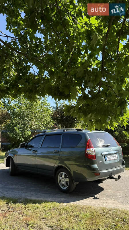 Універсал ВАЗ / Lada 2171 Priora 2011 в Охтирці