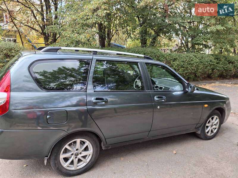 Універсал ВАЗ / Lada 2171 Priora 2011 в Кропивницькому