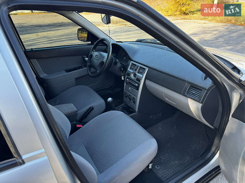 Універсал ВАЗ / Lada 2171 Priora 2011 в Дніпрі фото 10 Універсал ВАЗ / Lada 2171 Priora 2011 в Дніпрі