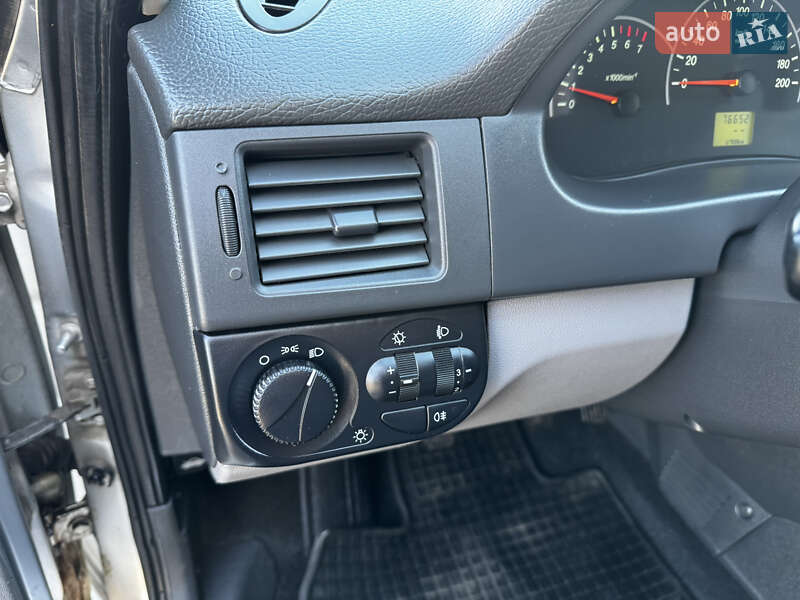 Універсал ВАЗ / Lada 2171 Priora 2011 в Дніпрі фото 19 Універсал ВАЗ / Lada 2171 Priora 2011 в Дніпрі