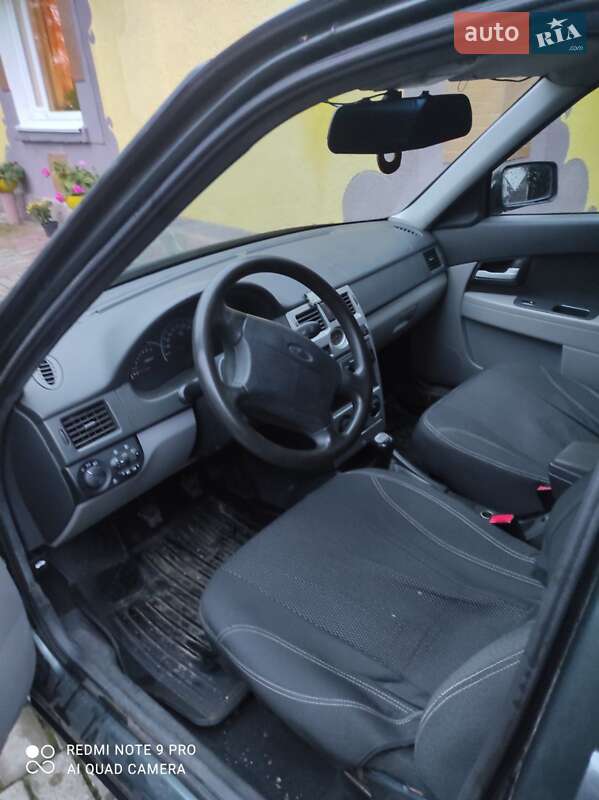 Універсал ВАЗ / Lada 2171 Priora 2011 в Миргороді