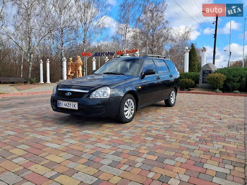 Універсал ВАЗ / Lada 2171 Priora 2010 в Миргороді фото 2 Універсал ВАЗ / Lada 2171 Priora 2010 в Миргороді