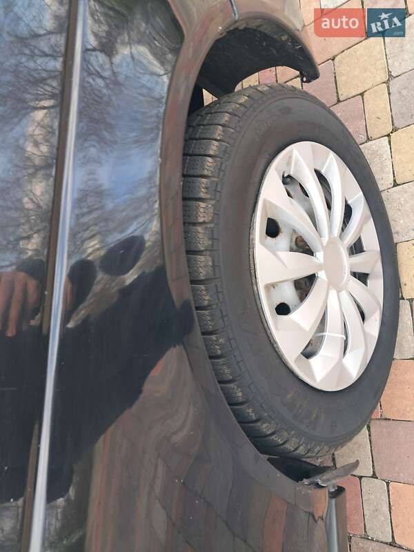 Універсал ВАЗ / Lada 2171 Priora 2010 в Миргороді фото 11 Універсал ВАЗ / Lada 2171 Priora 2010 в Миргороді