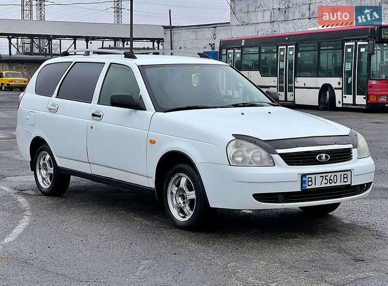 Универсал ВАЗ / Lada 2171 Priora 2009 в Горишних Плавнях фото 4 Универсал ВАЗ / Lada 2171 Priora 2009 в Горишних Плавнях