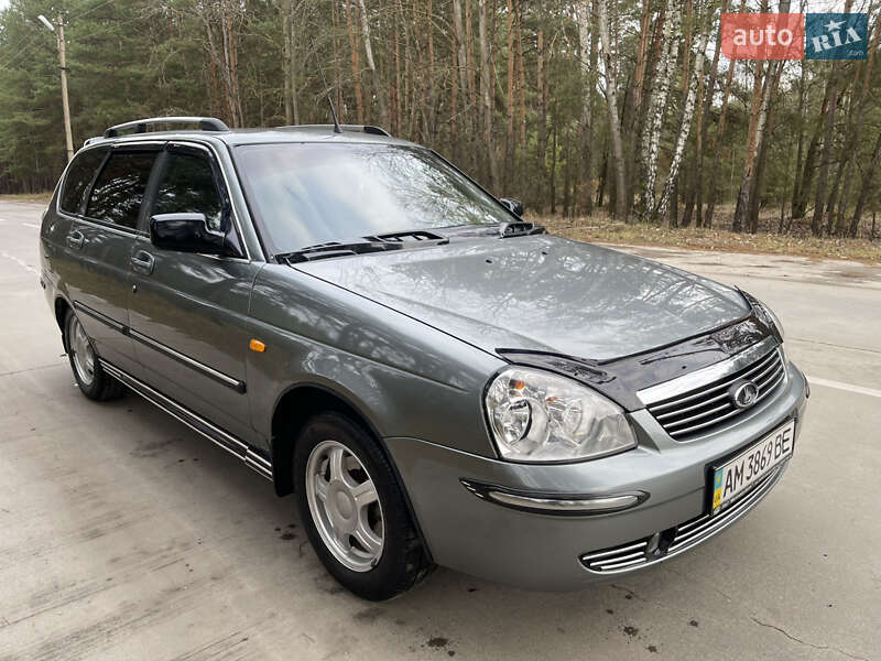 Універсал ВАЗ / Lada 2171 Priora 2011 в Славуті