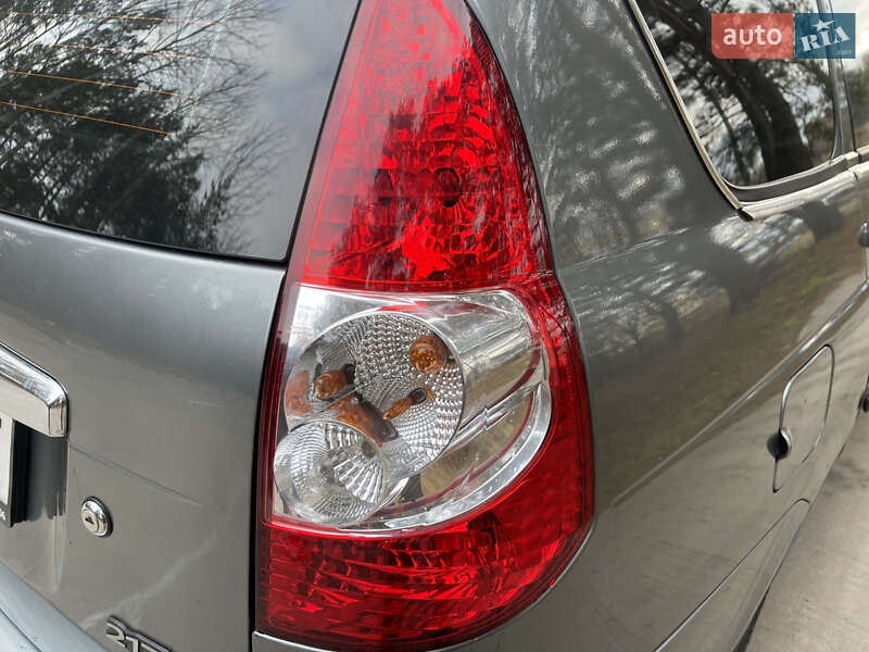 Універсал ВАЗ / Lada 2171 Priora 2011 в Славуті