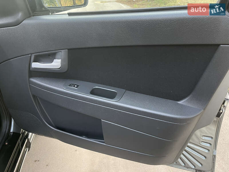 Універсал ВАЗ / Lada 2171 Priora 2011 в Славуті