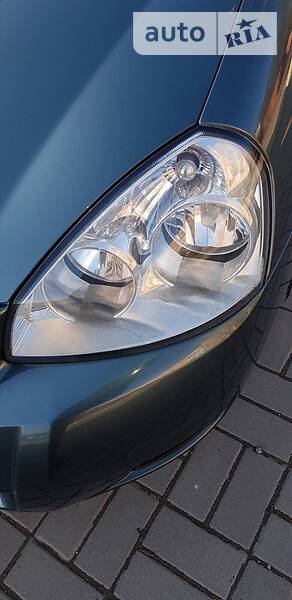 Хетчбек ВАЗ / Lada 2172 Priora 2011 в Запоріжжі