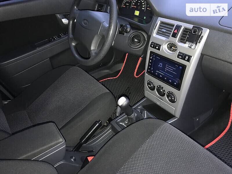 Хетчбек ВАЗ / Lada 2172 Priora 2011 в Запоріжжі