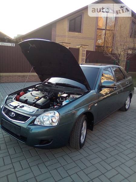 Хетчбек ВАЗ / Lada 2172 Priora 2011 в Запоріжжі