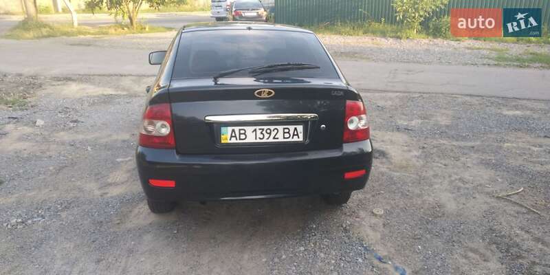 Хэтчбек ВАЗ / Lada 2172 Priora 2008 в Виннице