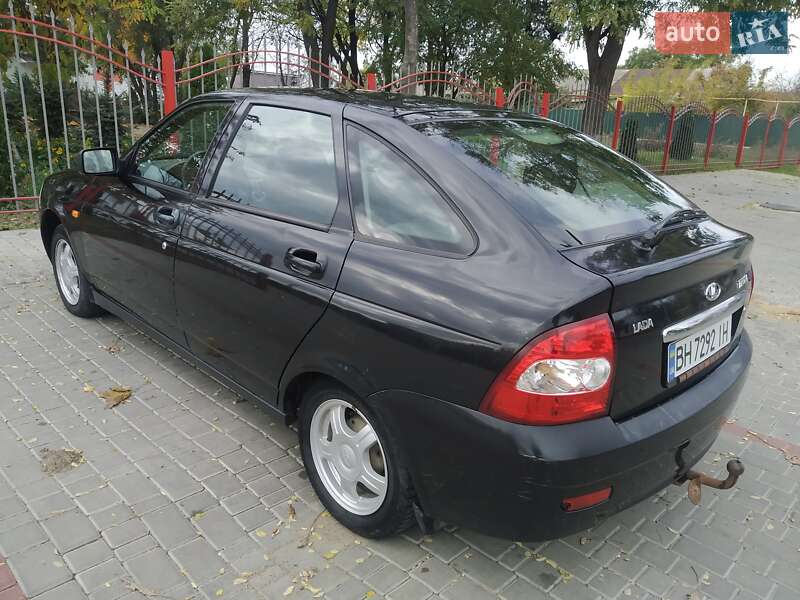 Хэтчбек ВАЗ / Lada 2172 Priora 2008 в Одессе