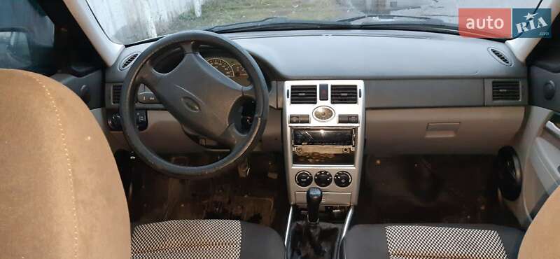Хэтчбек ВАЗ / Lada 2172 Priora 2008 в Кременчуге