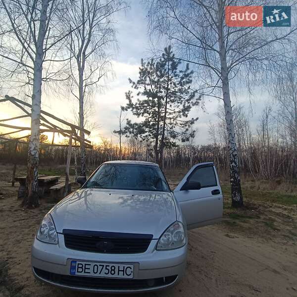 Хэтчбек ВАЗ / Lada 2172 Priora 2008 в Врадиевке