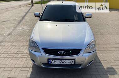 Хэтчбек ВАЗ / Lada 2172 Priora 2011 в Славянске