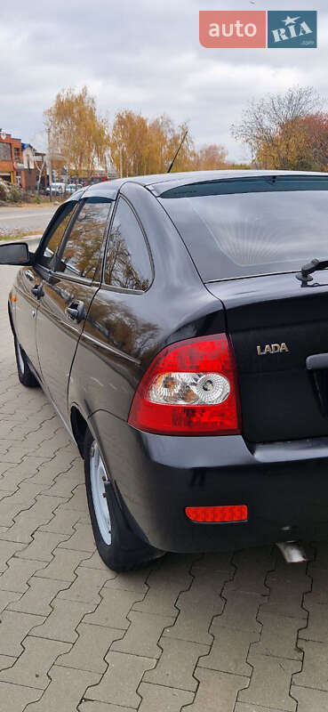 Хетчбек ВАЗ / Lada 2172 Priora 2010 в Білій Церкві