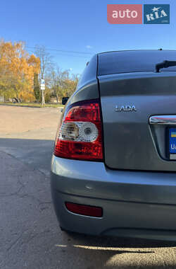 Хэтчбек ВАЗ / Lada 2172 Priora 2008 в Чернигове