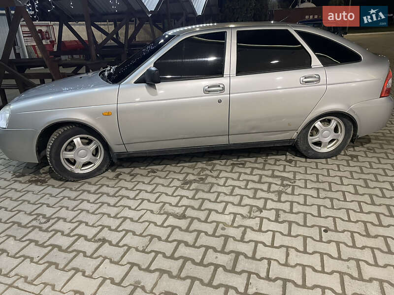 Хетчбек ВАЗ / Lada 2172 Priora 2008 в Недобоївцях фото 5 Хетчбек ВАЗ / Lada 2172 Priora 2008 в Недобоївцях