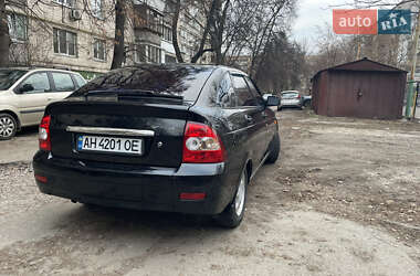 Хэтчбек ВАЗ / Lada 2172 Priora 2008 в Киеве