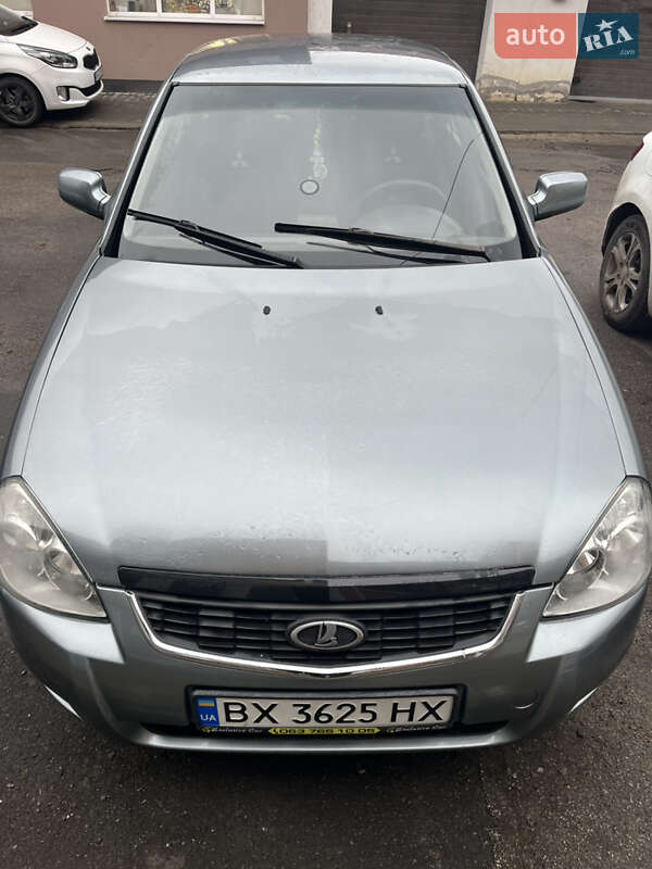 Хэтчбек ВАЗ / Lada 2172 Priora 2008 в Хмельницком