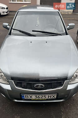 Хэтчбек ВАЗ / Lada 2172 Priora 2008 в Хмельницком