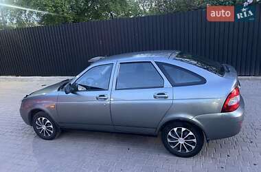 Хэтчбек ВАЗ 2172 Priora 2011 в 