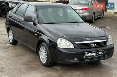 Хэтчбек ВАЗ 2172 Priora 2011 в 