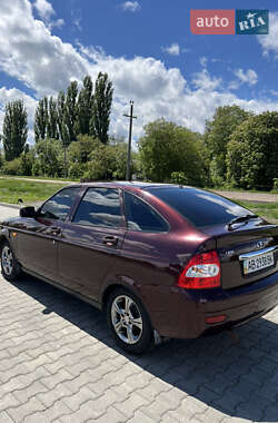 Хетчбек ВАЗ 2172 Priora 2011 в 