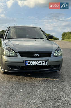 Хэтчбек ВАЗ 2172 Priora 2008 в Краснограде